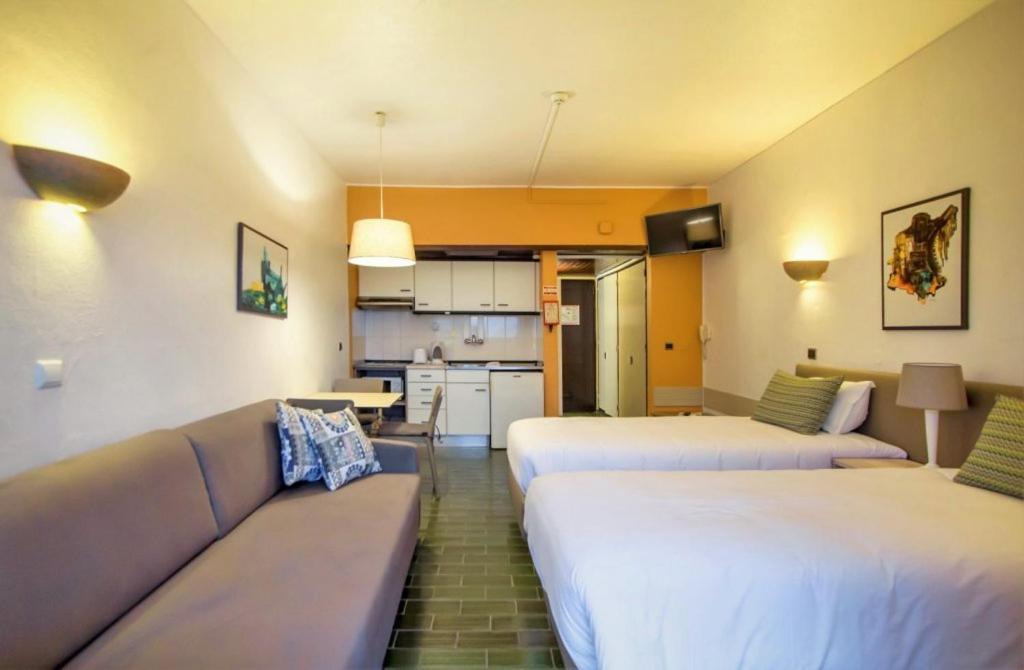 Aparthotel Turial Old Town Ocean View Albufeira Exterior foto